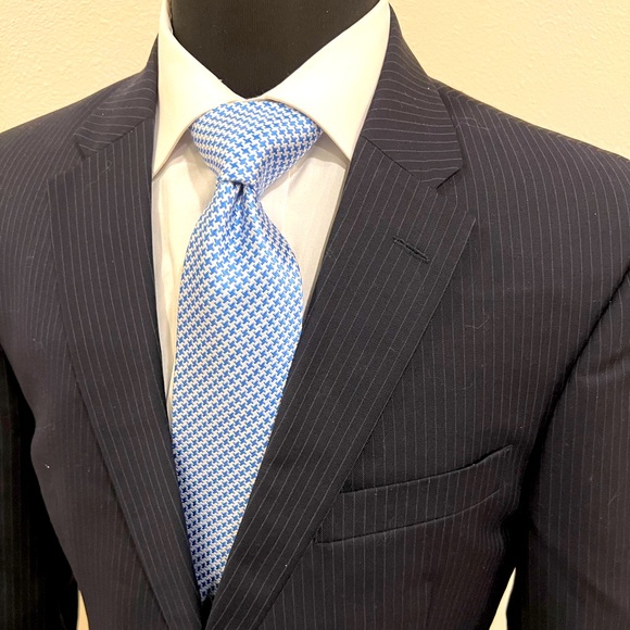 TOMMY HILFIGER PINSTRIPE SUIT BLUE MEN 40S/37W/28L - Picture 2 of 9